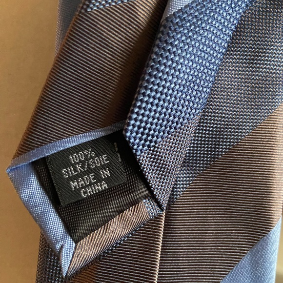 Kenneth Cole Reaction - Picture 4 of 4